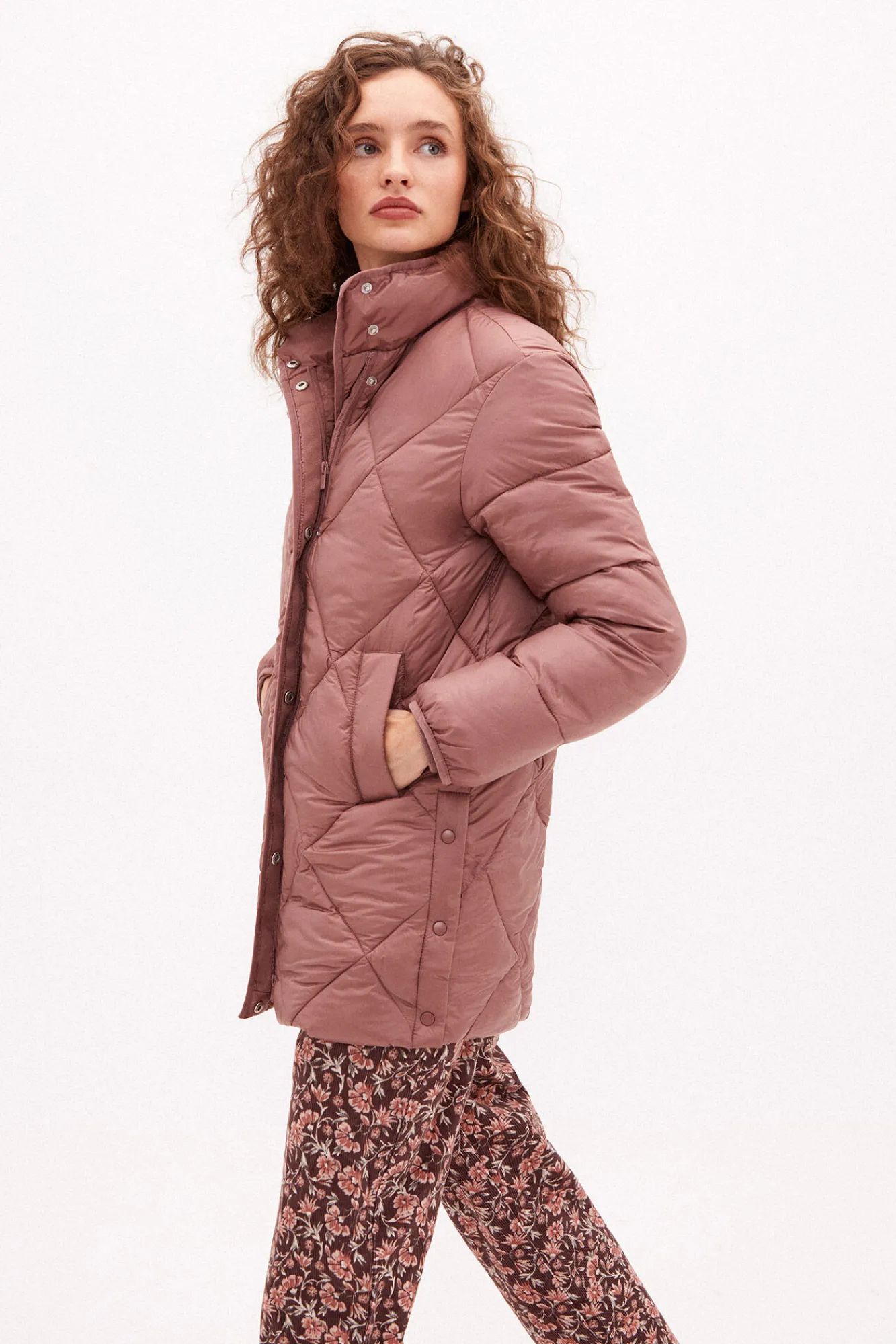 Abrigo Acolchado Con Cuello Envolvente^Hoss Intropia Outlet