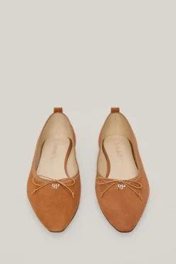 Bailarina De Ante^Pedro del Hierro Sale