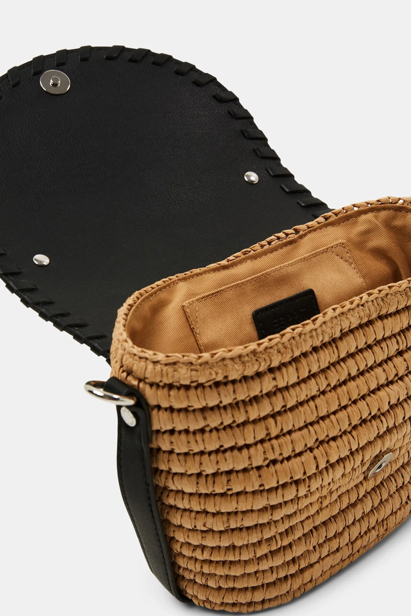 Bolso Bandolera Rafia Con Solapa^Esprit Fashion