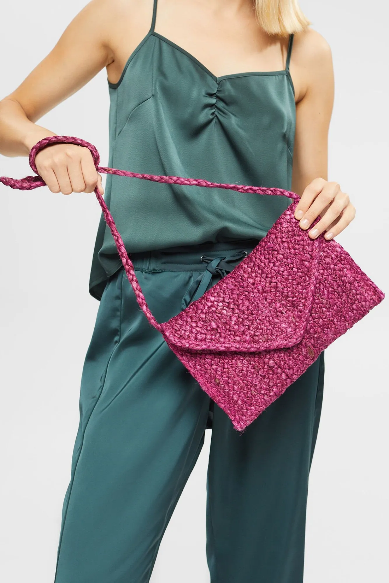Bolso Clutch Tejido Yute Monocolor^Esprit Fashion