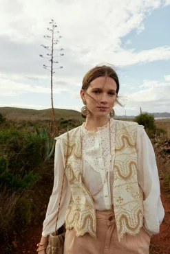 Casandra Chaleco Rustico Bordado^Hoss Intropia Outlet