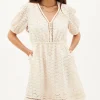 Catarina. Vestido Corto Bordado Ingles^Hoss Intropia New