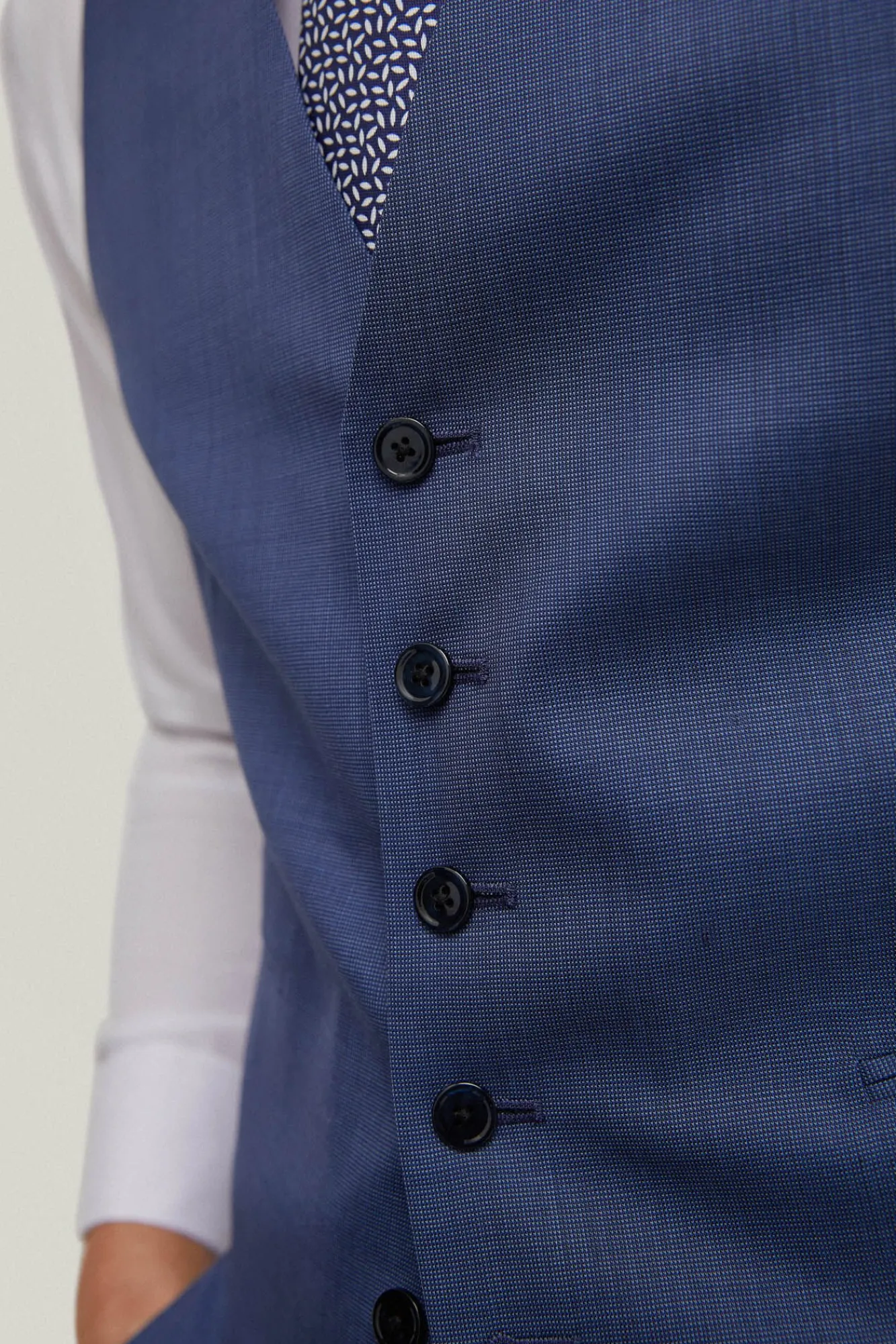 Chalecoslim^Pedro Del Hierro Clearance