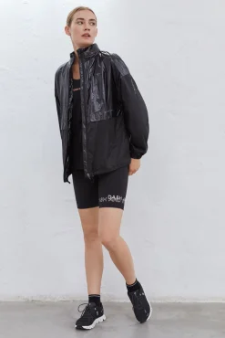 Chaqueta Water Resistant Negra^Dash and Stars Clearance