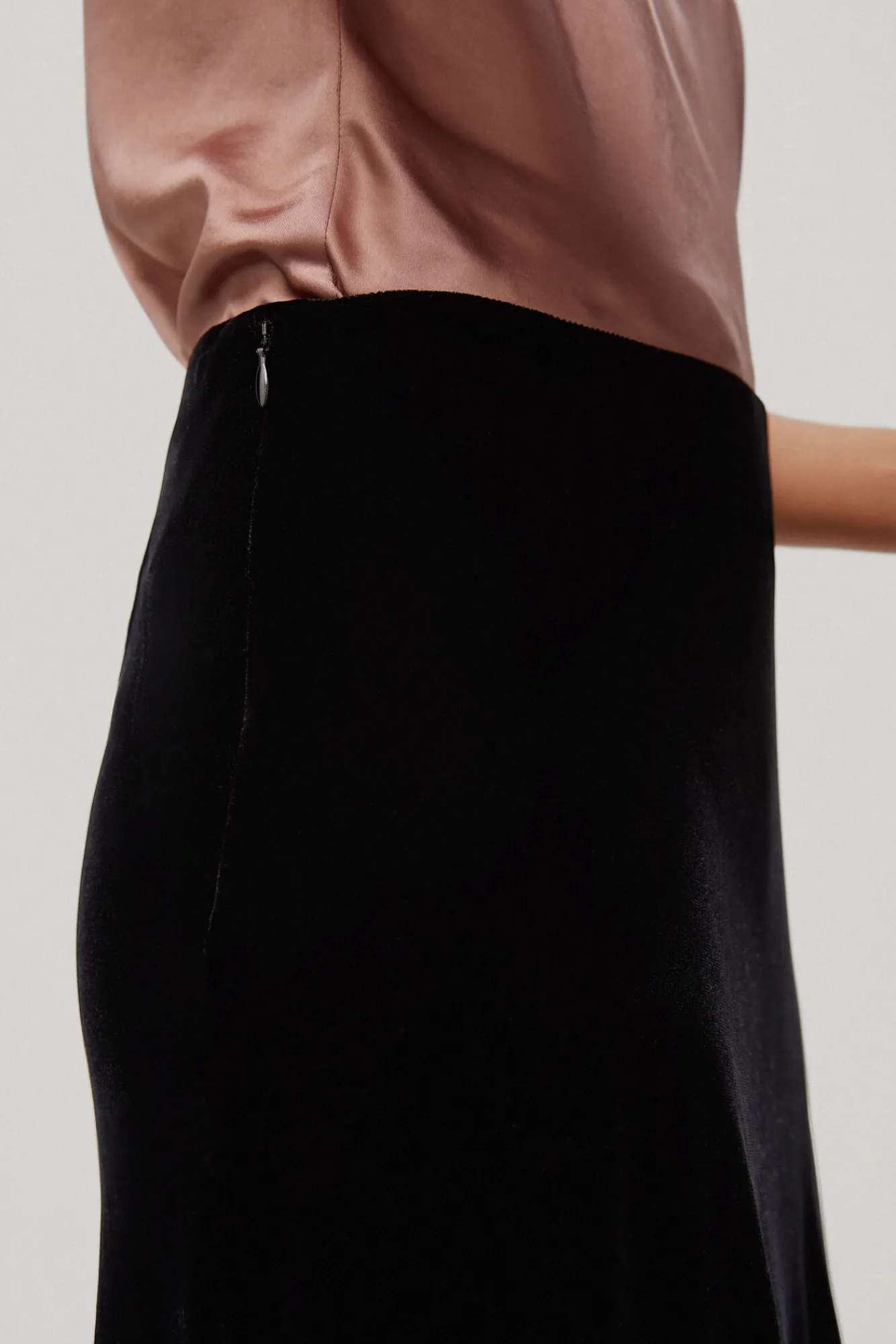 Conde Falda Terciopelo^TFP by Tamara Falco Clearance