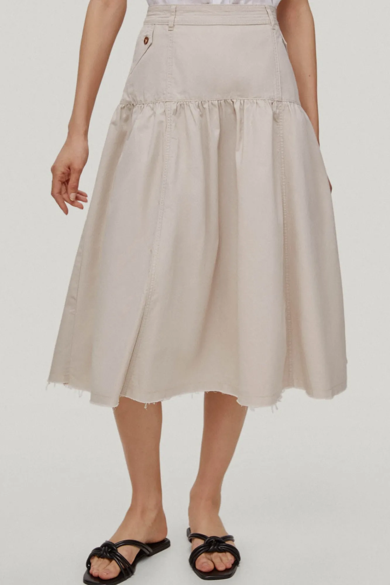 Falda Vaquera^Pedro del Hierro Sale