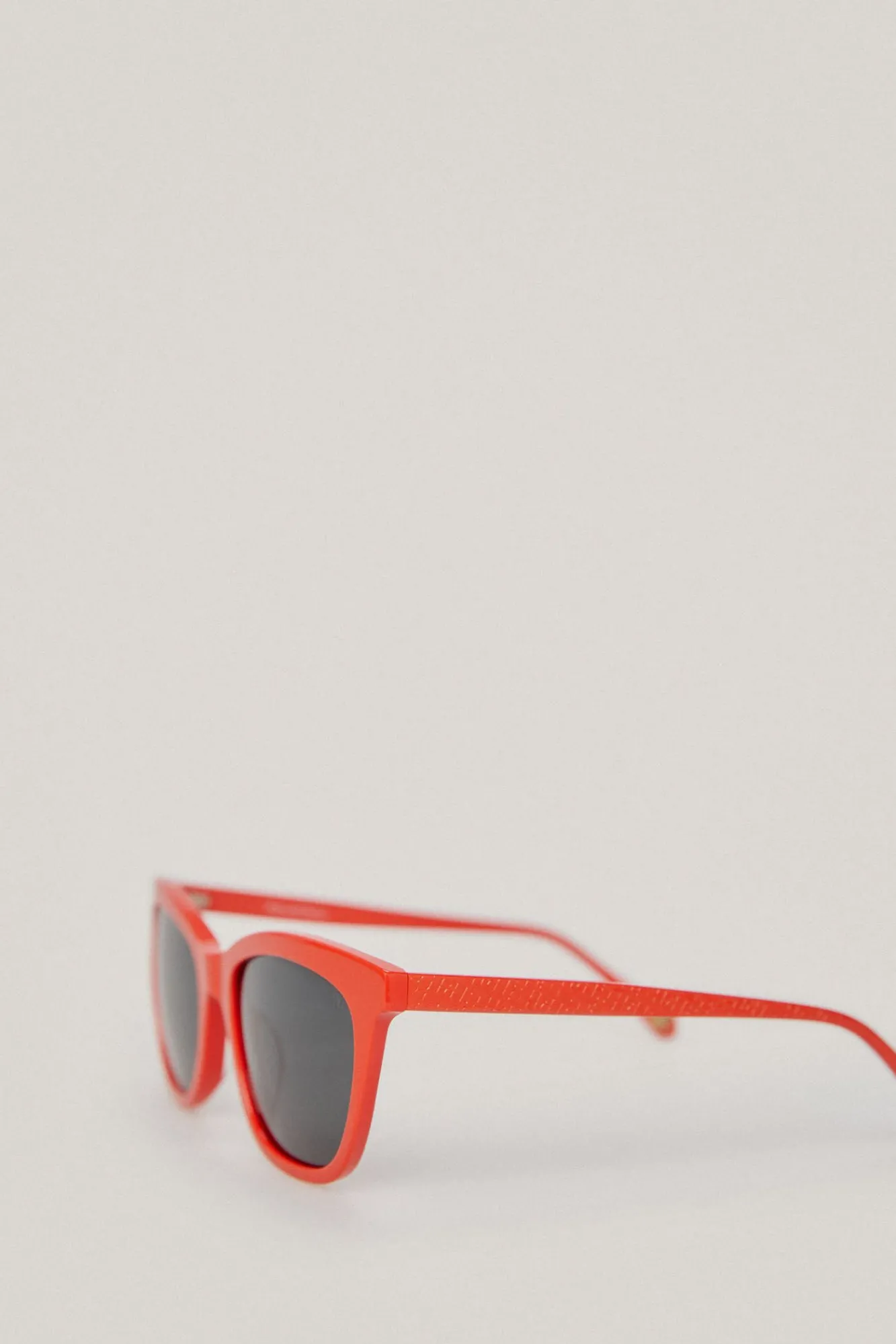 Gafas De Sol De Acetato Rojas^Pedro del Hierro Store