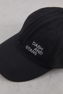 Gorra Negra Tecnica Logo Reflectante^Dash and Stars Store