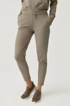 Jogger Airla Fossil^Born Living Yoga Flash Sale