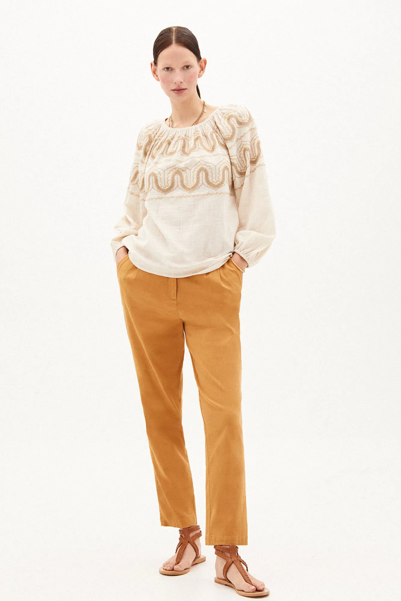 Julieta Pantalon Rustico Con Pinzas^Hoss Intropia Flash Sale