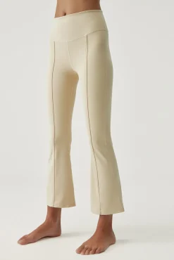 Legging Jin Flare Oat Milk^Born Living Yoga Hot
