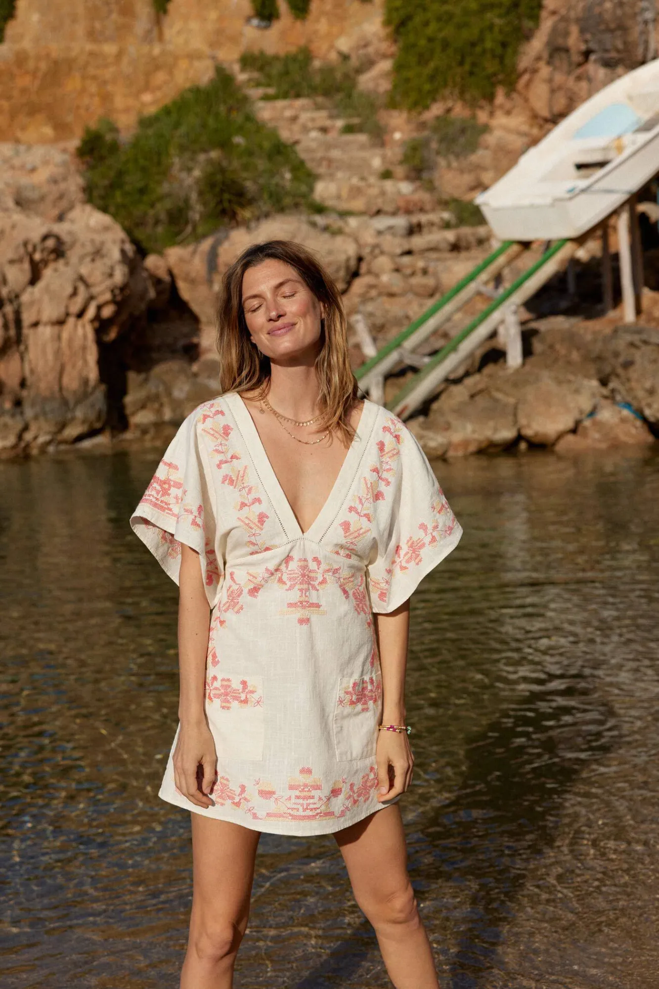 Marisa. Vestido Corto Bordado^Hoss Intropia Cheap