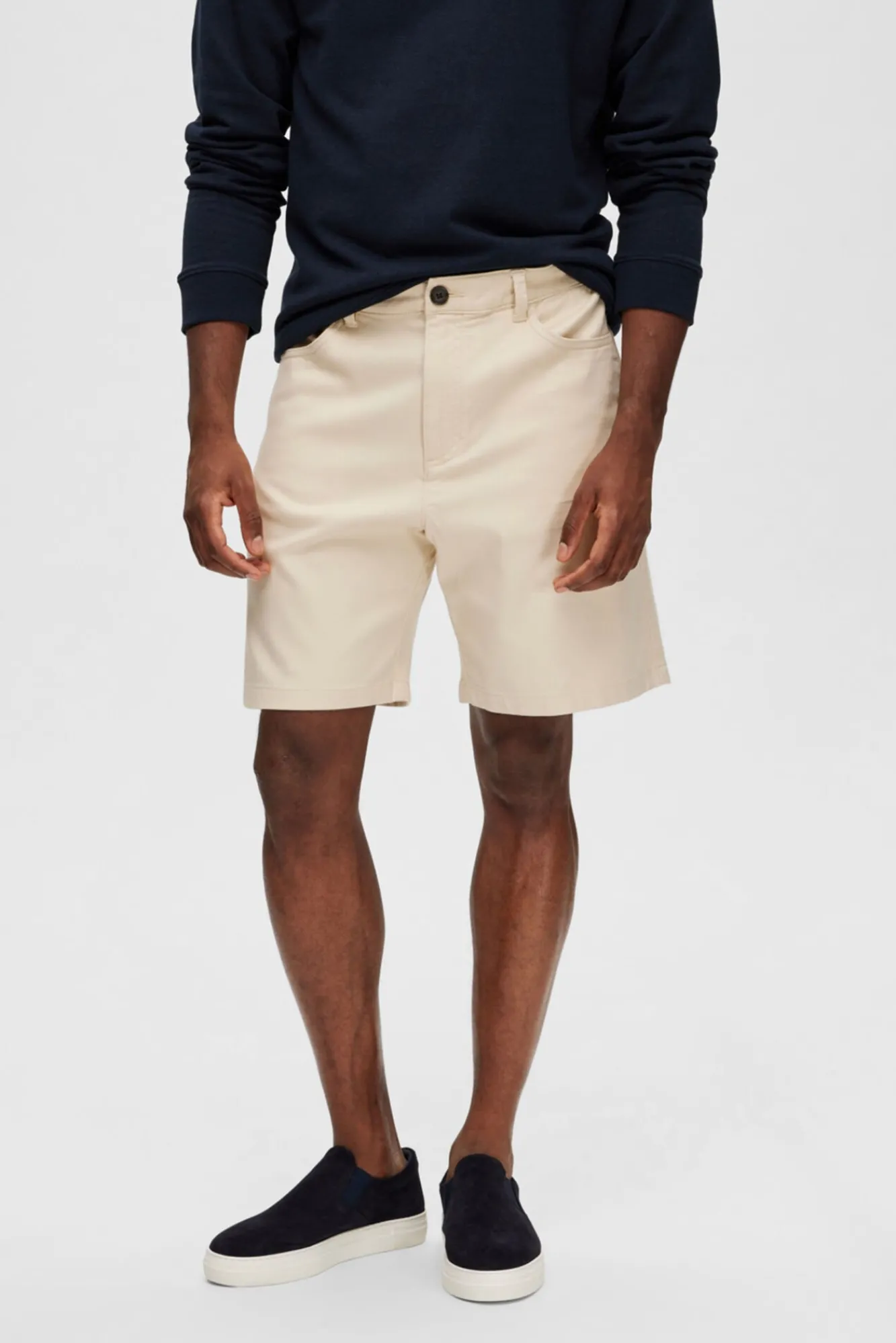 Pantalon Chino Corto De Algodon Reciclado.^Selected Best