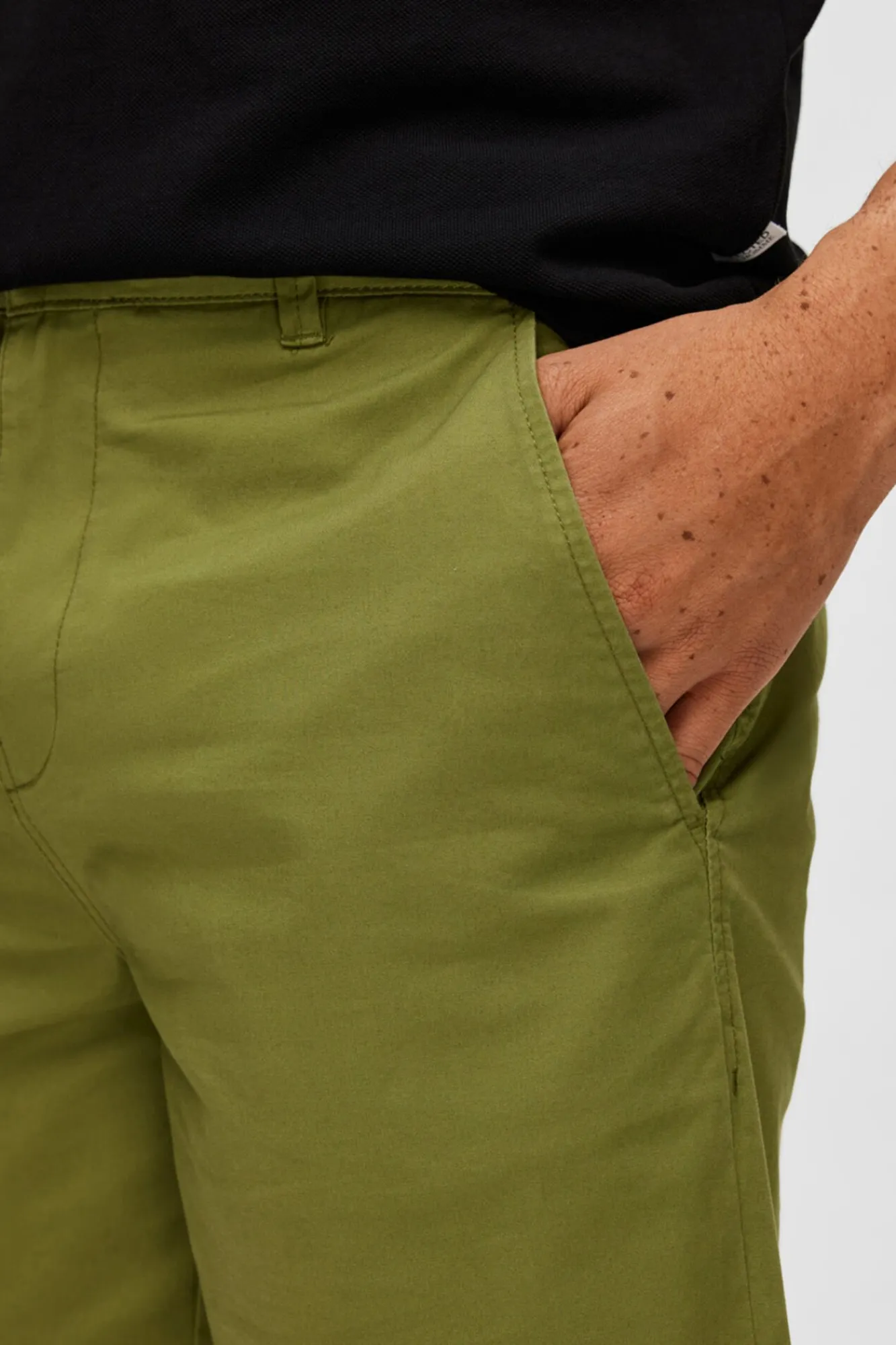 Pantalon Corto Chino De Algodon Organico.^Selected New