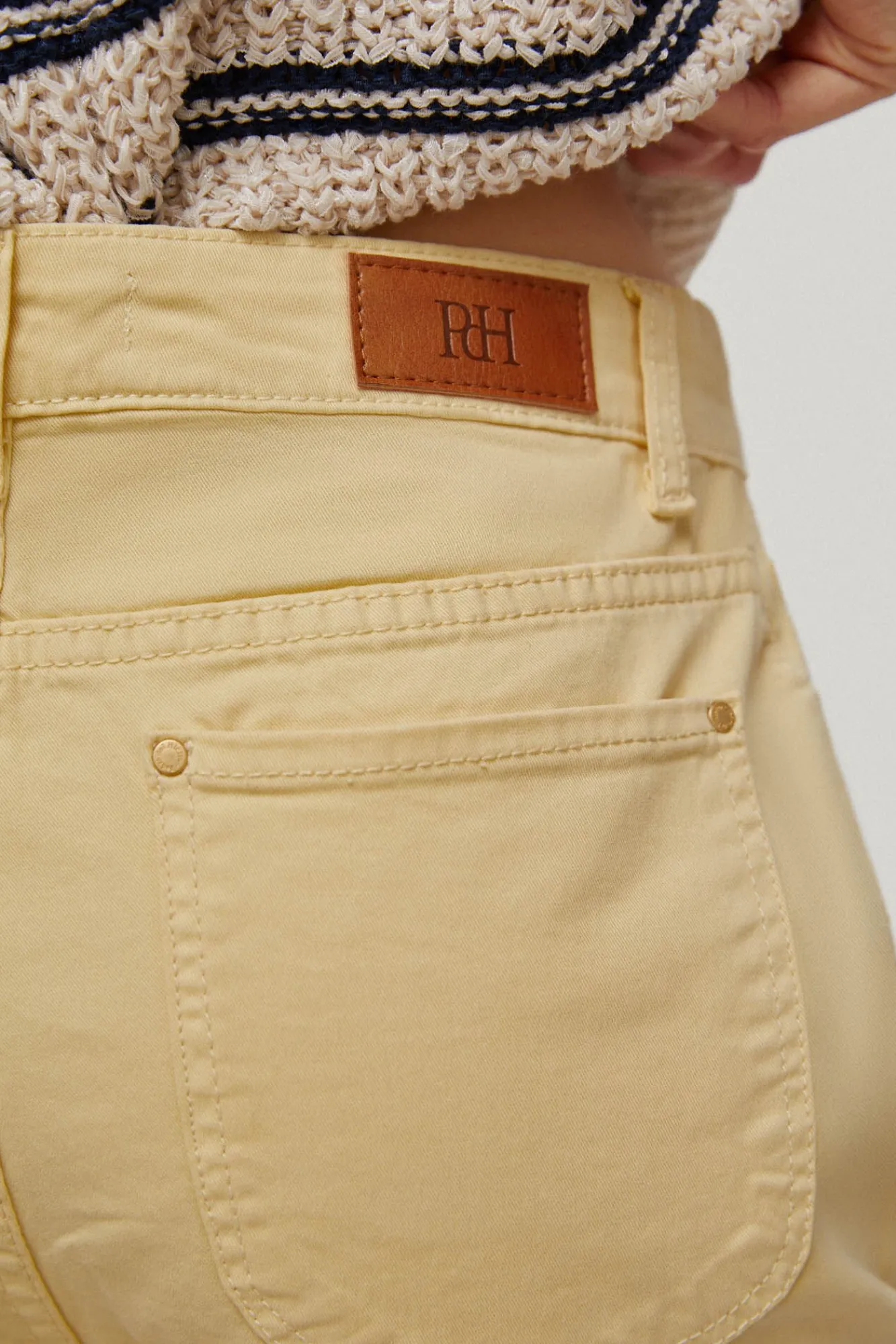 Pantalon Vaquero 5 Bolsillos Flare Fit Cropped Bordado^Pedro del Hierro Cheap