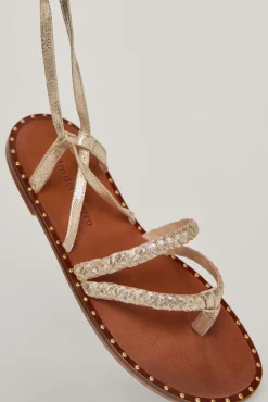 Sandalia Esclava De Piel Trenzada Con Tachuelas^Pedro del Hierro Store