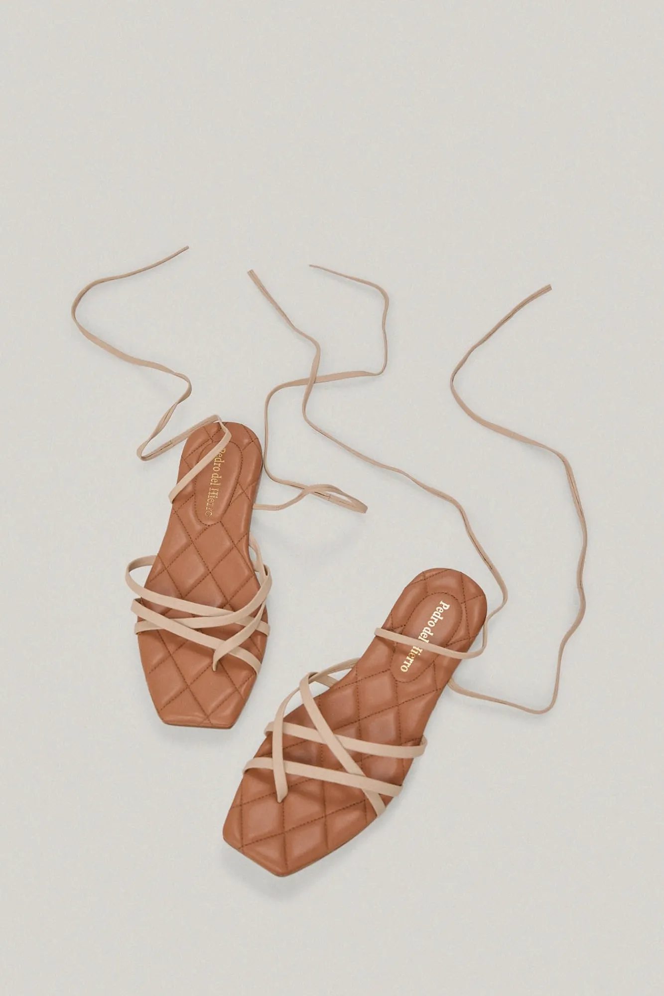 Sandalia Plana De Piel Con Planta Acolchada^Pedro del Hierro Shop