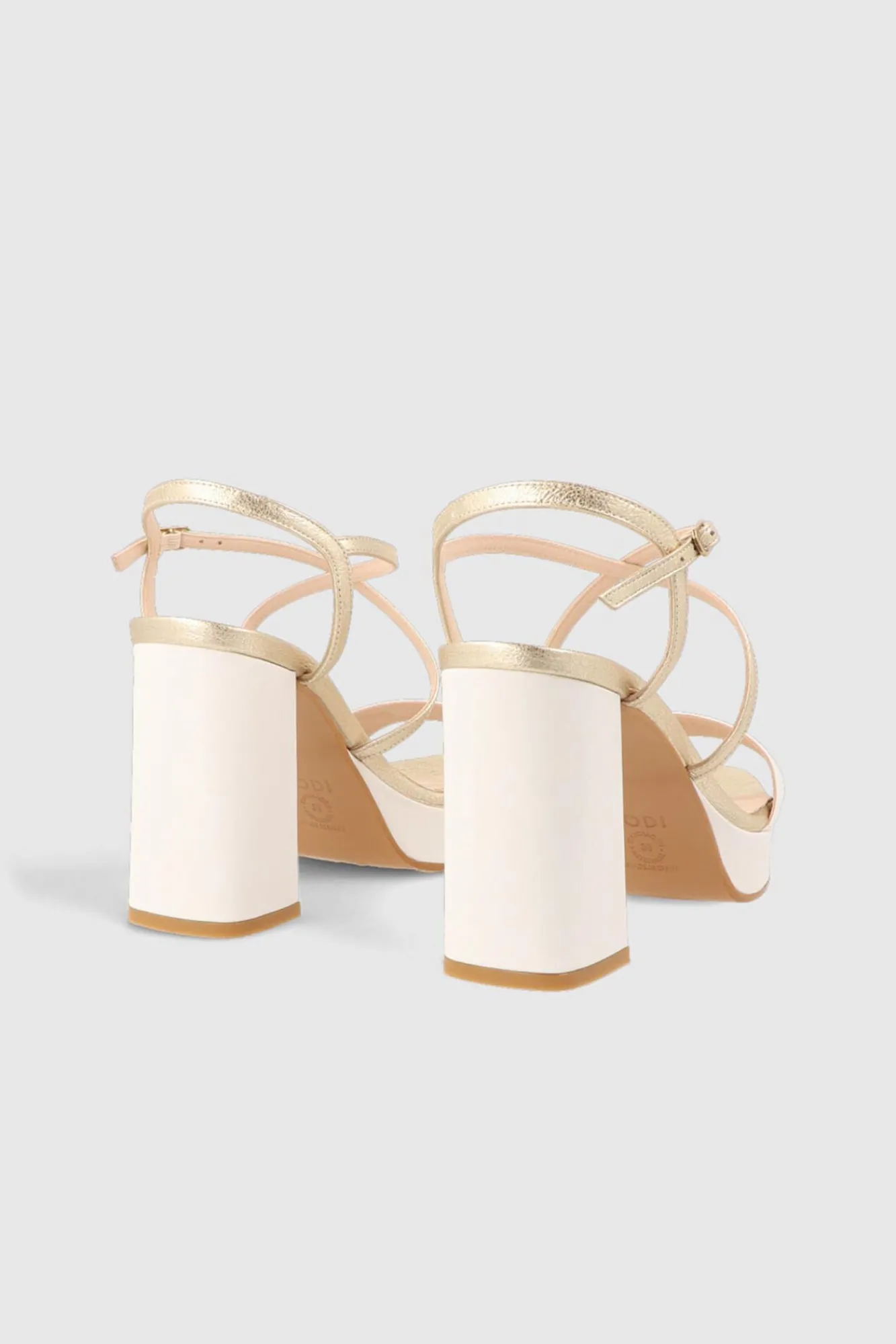 Sandalias En Piel Lisa^Lodi Best