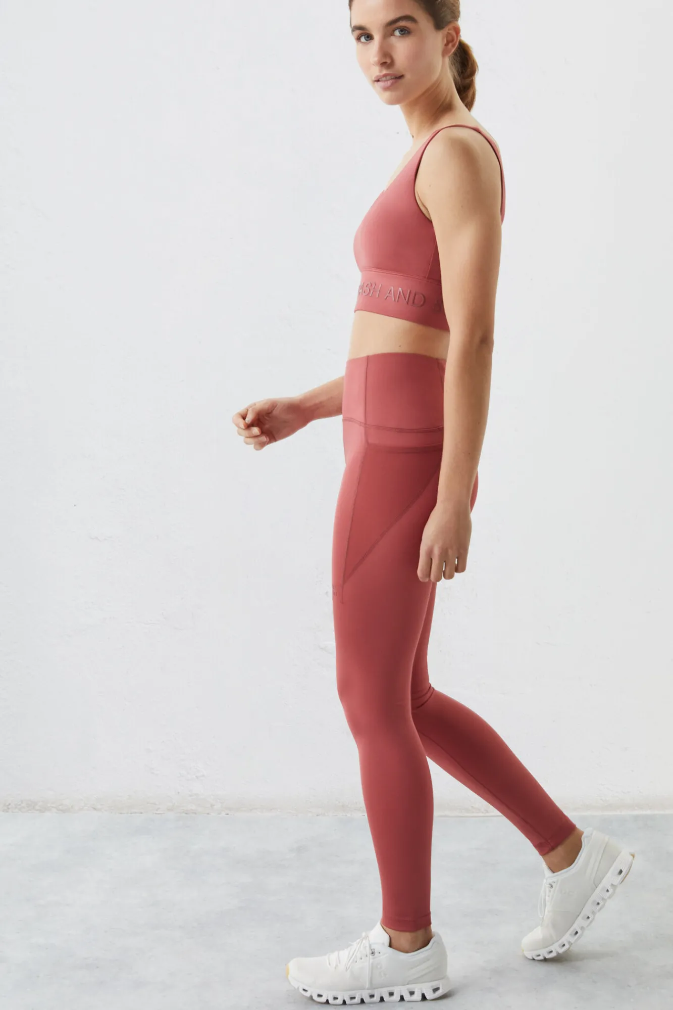 Sujetador Deportivo Naranja 4D Stretch^Dash and Stars Discount