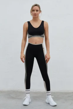 Sujetador Deportivo Negro Seamless Fit^Dash and Stars Store