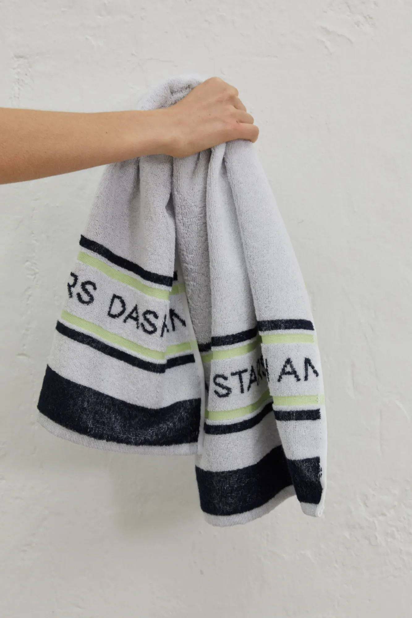 Toalla Blanca Rizo Ligera^Dash and Stars Store