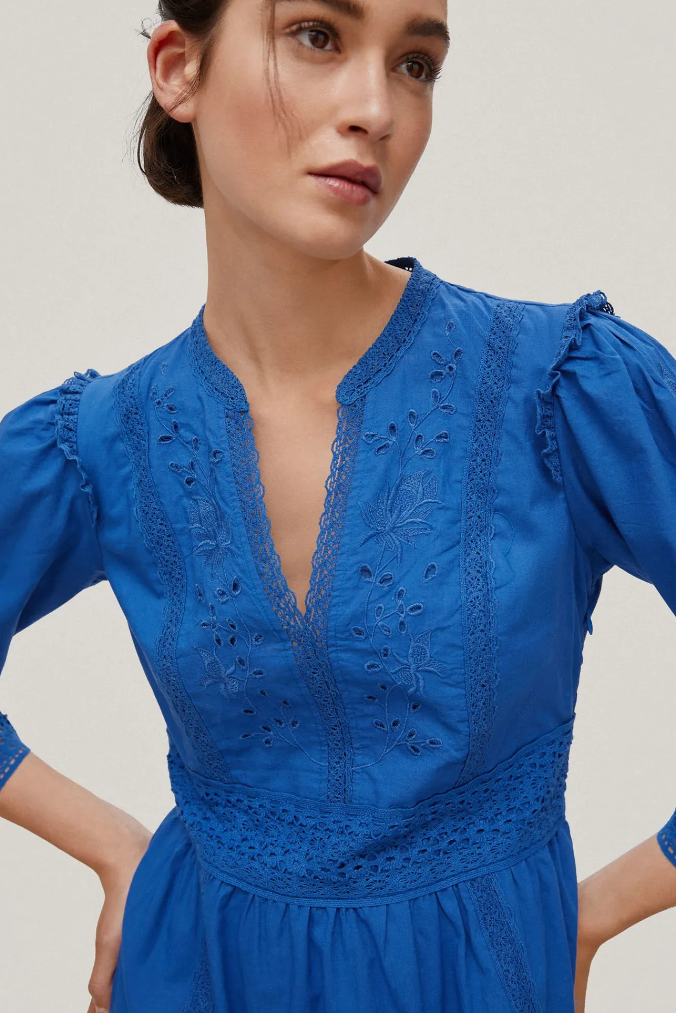 Vestido Corto Con Detalles^Pedro del Hierro Fashion