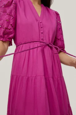 Vestido Largo Con Detalle De Tejido Florar Perforado En Mangas Y Bajo.^Pedro del Hierro Outlet